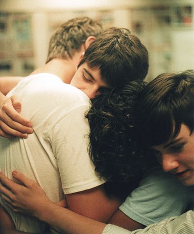 Sometimes, you just need a hug. (Photo: Smellyavocado/wikimedia)