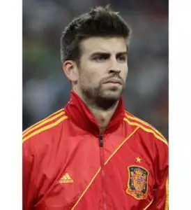 Nor should 'pique' be confused with 'Piqué'. (Photo: Дмитрий Неймырок/wikimedia)