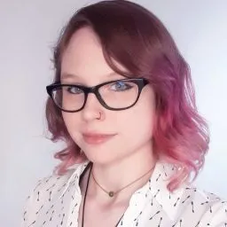 Laura R